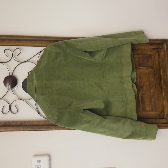 SHE'S SO CLASSY❣️Talbots green corduroy blazer. Size 2 petite - Picture 4 of 7